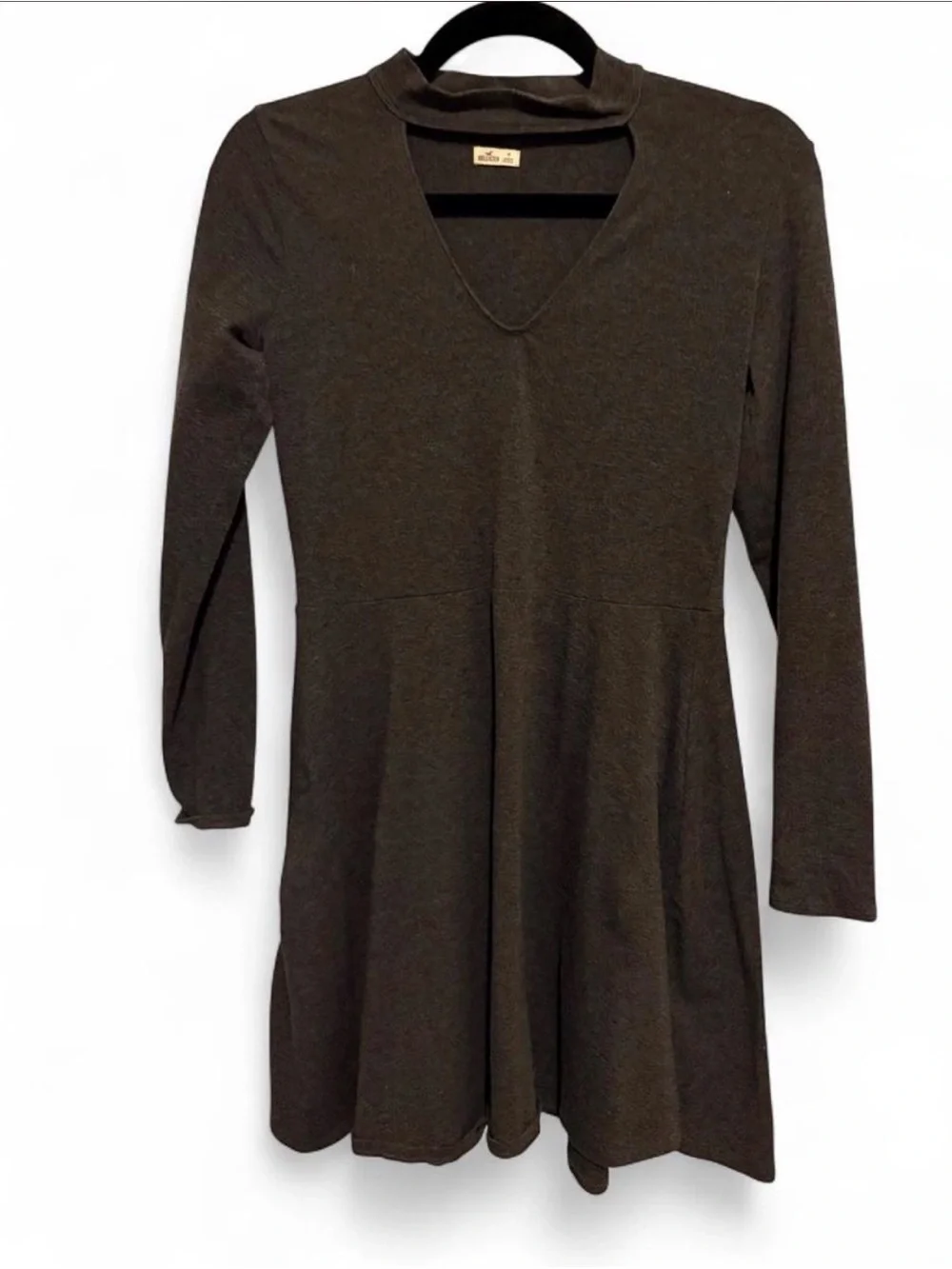 Hollister M Long-Sleeve Charcoal Gray Keyhole Skater Fit and Flare Medium Dress - Picture 2 of 6